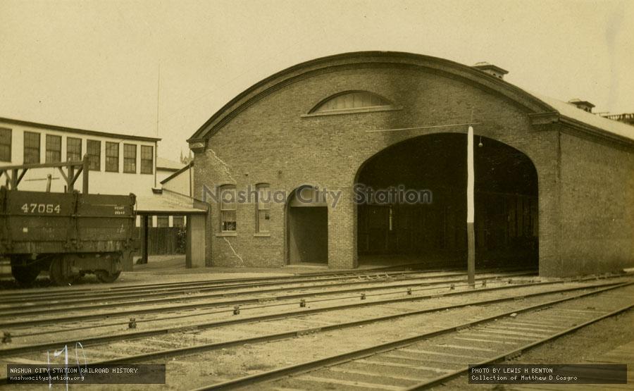 Postcard: New Haven Railroad station at Fairhaven, Massachusetts